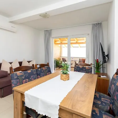Ana Apartamento Brela
